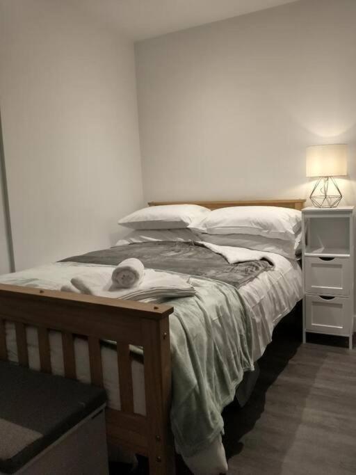 Cosy Garden Studio Room Minimum Two Night Booking ブライトン エクステリア 写真